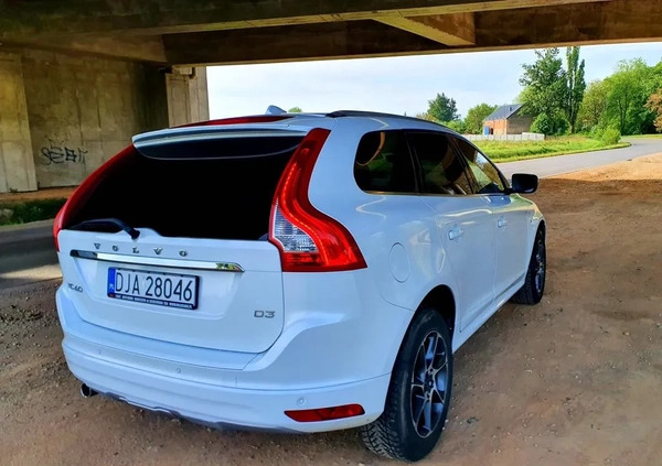 Volvo XC 60 cena 75900 przebieg: 166000, rok produkcji 2016 z Jawor małe 436